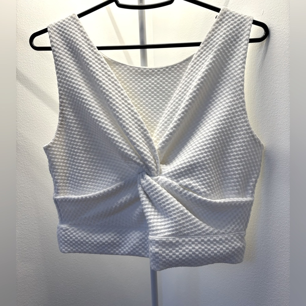 club monaco quilted twist top / size S / white